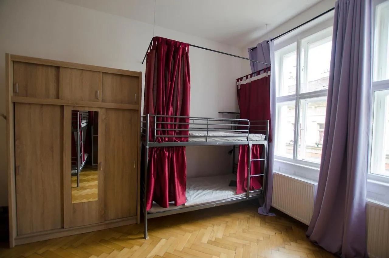 Globe Hostel Prague Adults Only 0*,  Çek Cumhuriyeti