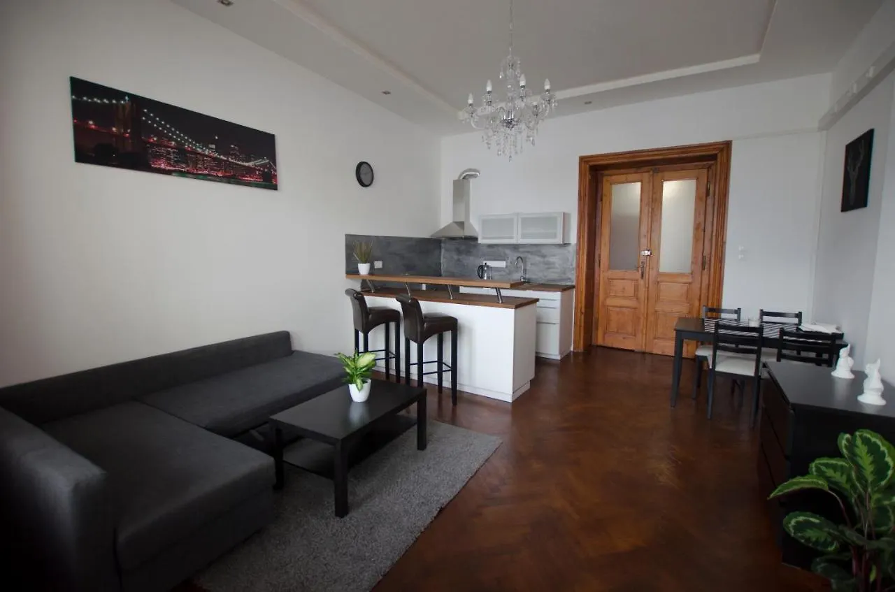 Globe Hostel Prague Adults Only