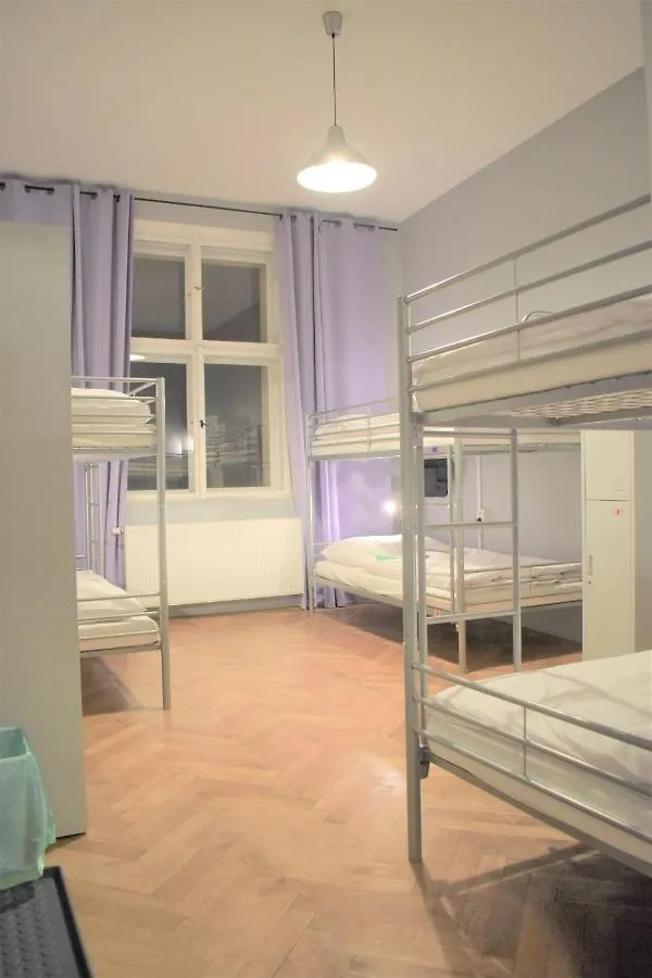 Globe Hostel Prague Adults Only 0*,  Çek Cumhuriyeti
